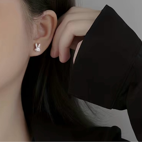 Easter Bunny Earrings - Picture 3 of 5